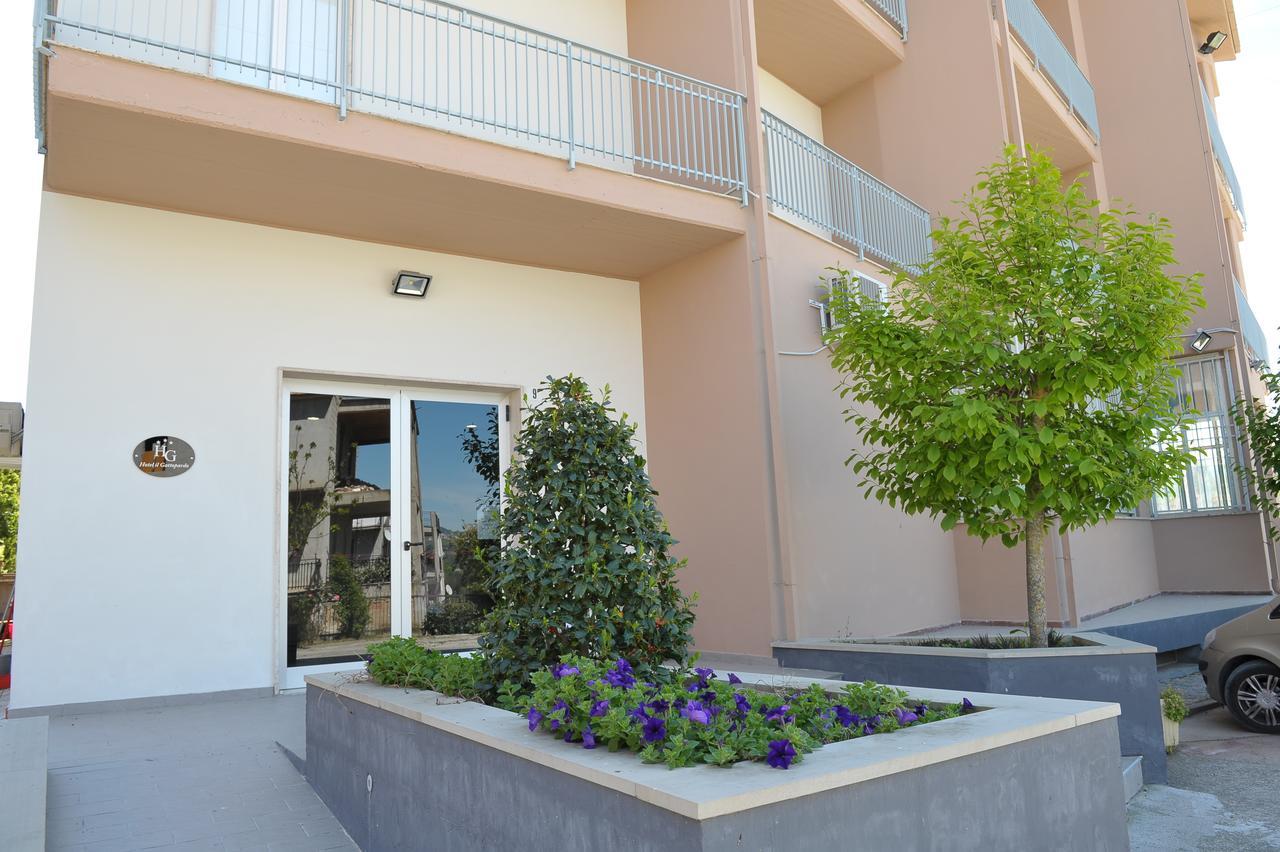 Sant'Arcangelo  Albergo " Il Gattopardo" Di Esposito Carmela & C Sas מראה חיצוני תמונה